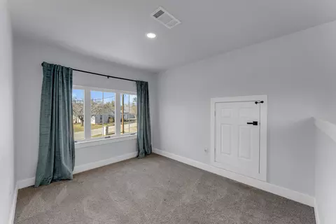 Bedroom - 520 E Island Dr, Bluffton, TX 78607 photo 7 of 7