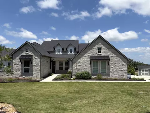 104 Rock Bend Ct, Marble Falls, TX 78654