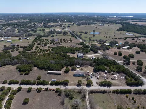 100 Phillip Ln, Liberty Hill, TX 78642