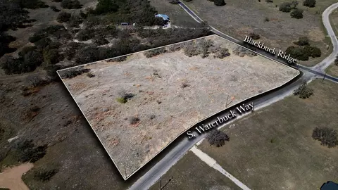 100 S Waterbuck Way, Lampasas, TX 76550