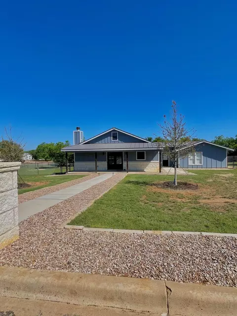 603 Ellis St, Llano, TX 78643