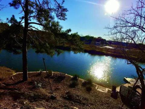 863 Sandy Mountain Dr, Sunrise Beach, TX 78643