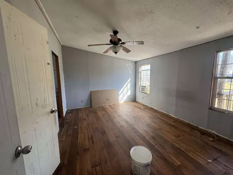 902 Apache, Burnet, TX 78611 photo 6