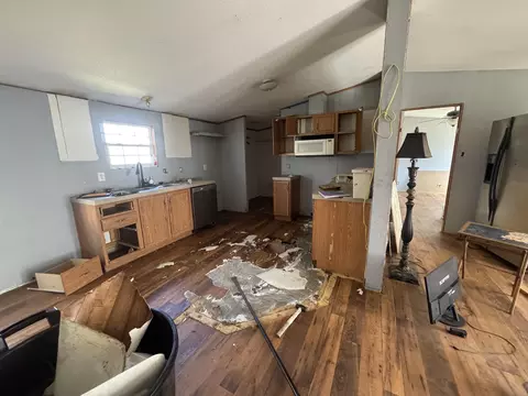 902 Apache, Burnet, TX 78611 photo 4