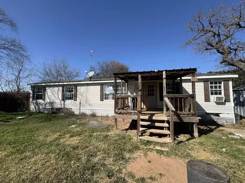 902 Apache, Burnet, TX 78611 photo 1