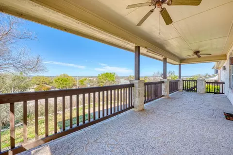 211 Gateway Pkwy, Marble Falls, TX 78654