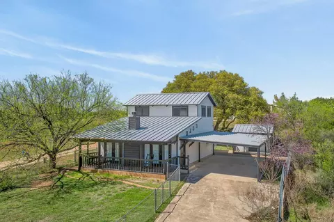 758 Sandy Mountain Dr, Sunrise Beach, TX 78643