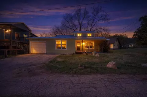1318 Contour, Burnet, TX 78611