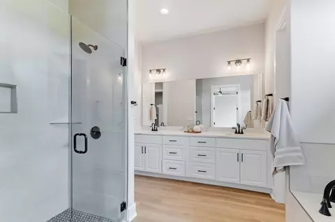 Bath - 111 S Draper Ln, Bertram, TX 78605 photo 1 of 4