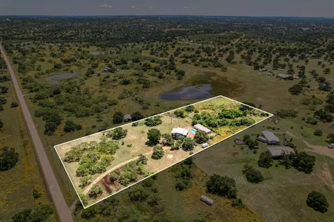 6410 Gray Rd, Valley Spring, TX 76885