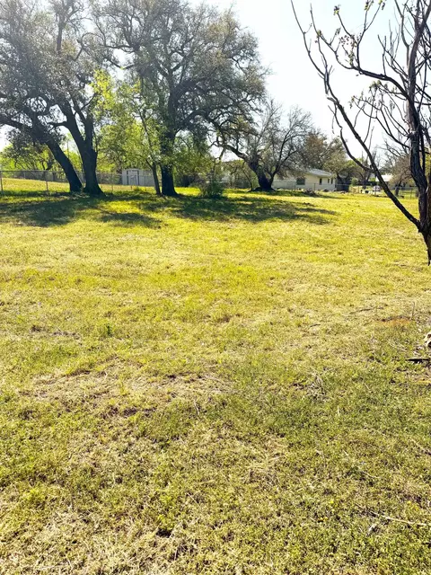 00 E Navarro St, Llano, TX 78643 photo 3