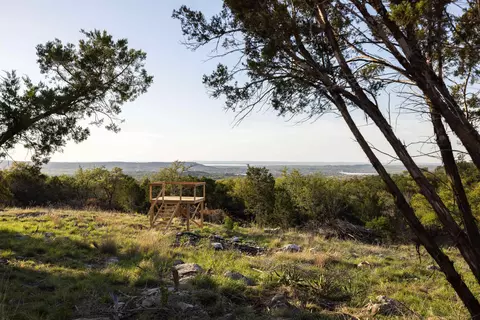 1188 Crown Ln, Burnet, TX 78611