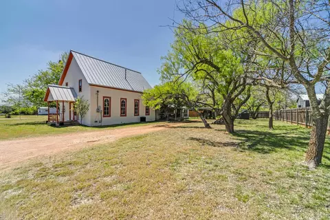 2754 Ranch Road 1323, Fredericksburg, TX 78624