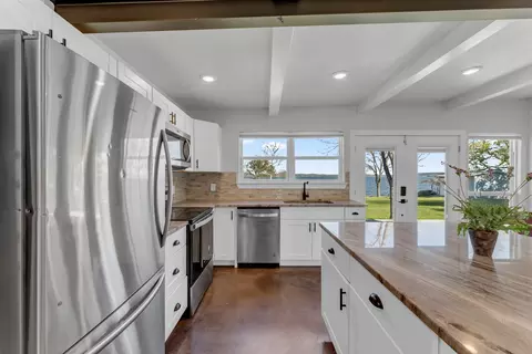 Kitchen - 515 E Island Dr, Bluffton, TX 78607 photo 4 of 4