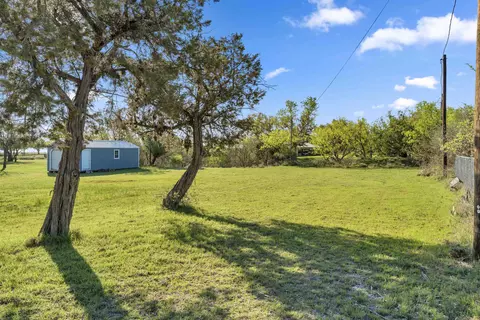 Exterior - 515 E Island Dr, Bluffton, TX 78607 photo 9 of 10