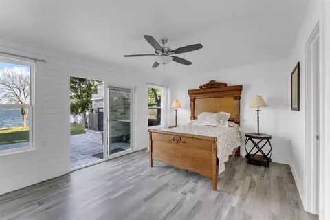 Bedroom - 515 E Island Dr, Bluffton, TX 78607 photo 1 of 3