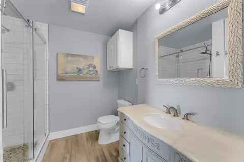 Bath - 515 E Island Dr, Bluffton, TX 78607 photo 1 of 2