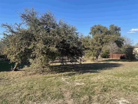 113 Primrose Ln, Marble Falls, TX 78654