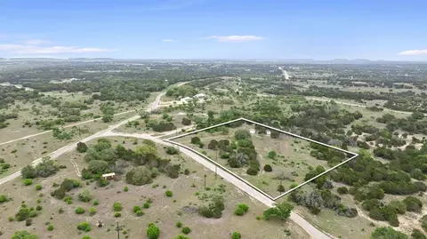 107 Estates Dr, Kempner, TX 76539