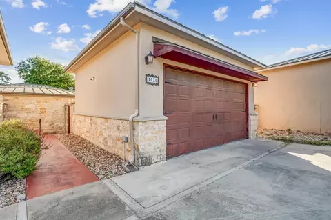 142 Uplift St # -A, Horseshoe Bay, TX 78657