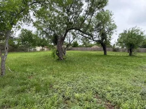 400 E Wallace St, Llano, TX 78643 photo 6