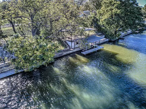 500 Lakeshore Dr, Marble Falls, TX 78654