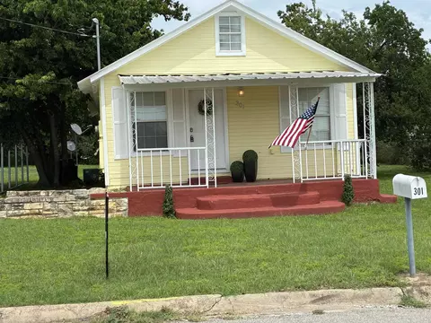 301 N Rhomberg, Burnet, TX 78611
