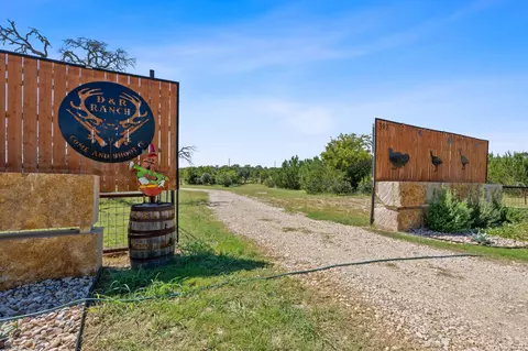 397 Private Road 3072, Lampasas, TX 76550