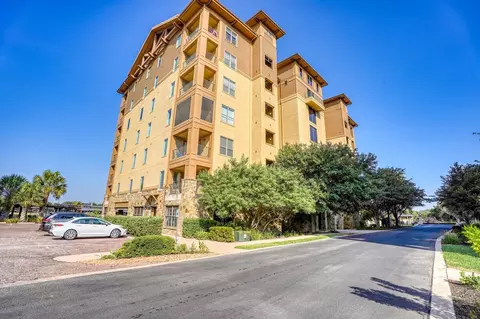 1000 The Cpe #43, Horseshoe Bay, TX 78657