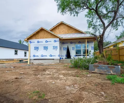 147 W Pne, Granite Shoals, TX 78654