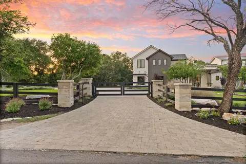 1011 The Trails Pkwy, Horseshoe Bay, TX 78657