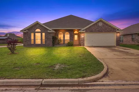 1932 Merlin Dr, Harker Heights, TX 76548