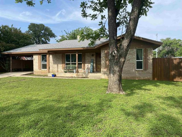 725 N West, Burnet, TX 78611