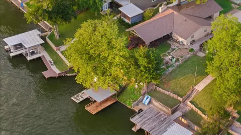 1402 County Road 135, Burnet, TX 78611