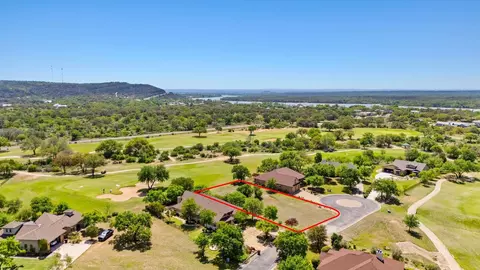 205 Tarrington Ln, Kingsland, TX 78639