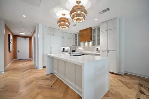 90 Island Dr #7204, Horseshoe Bay, TX 78657