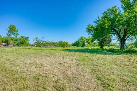 609 E Main St, Llano, TX 78643 photo 18