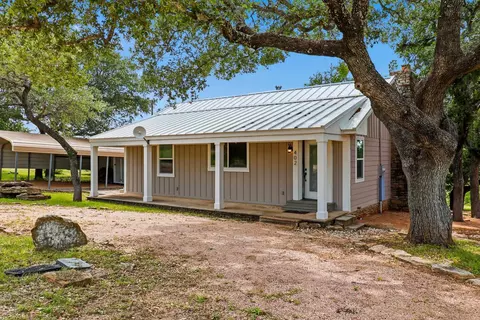 402 Laurel Ln, Burnet, TX 78611