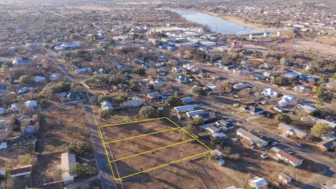 tbd E Wallace St, Llano, TX 78643