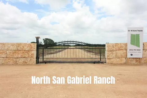 3 County 204, Burnet, TX 78611
