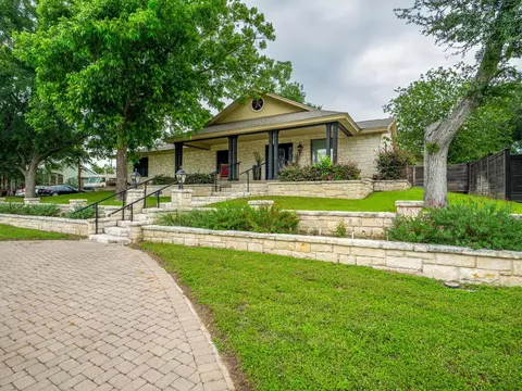 505 Avenue E, Marble Falls, TX 78654