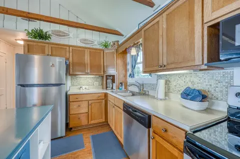 Kitchen - 809 Lakeshore Loop, Tow, TX 78672 photo 3 of 3