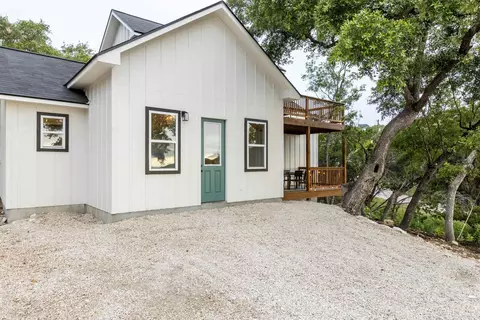 1808 Trail Ridge Dr, Canyon Lake, TX 78133