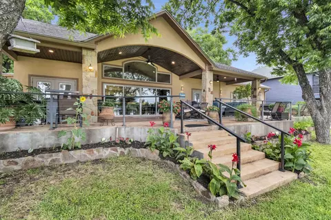 124 Riverbend Ln, Kingsland, TX 78639