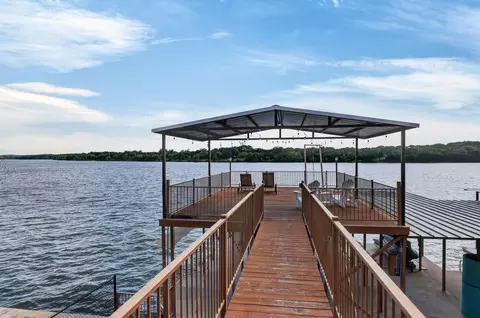 1002 Scenic Loop, Kingsland, TX 78639