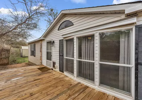 201 Wyatt, Kingsland, TX 78639