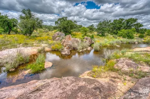 10 Acres Schneider Loop, Llano, TX 78643