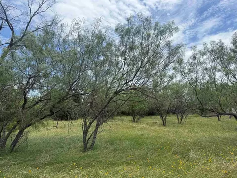 Lt W22059b Sun Ray, Horseshoe Bay, TX 78657
