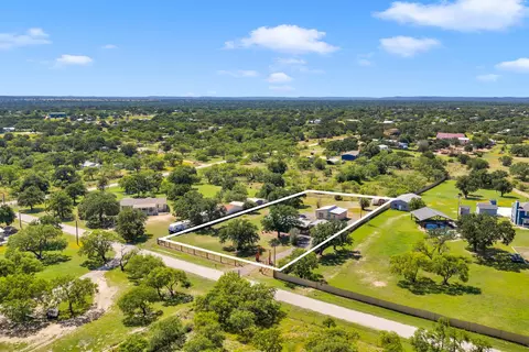 115 Leo Ln, Buchanan Dam, TX 78609