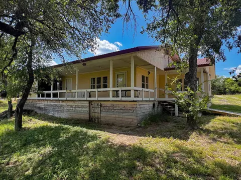 Exterior - 211 E Highway 29, Llano, TX 78643 photo 1 of 11